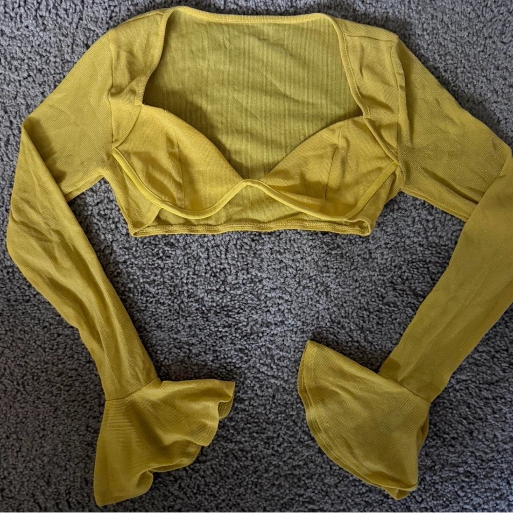 SHEIN Yellow Long-Sleeve Crop Bolero with Flared Cuffs